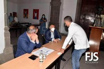 Héctor Suárez deja la Alcaldía de Telde en un Pleno sin intervención de la oposición/Francisco Javier Santana.